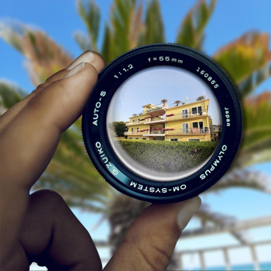 Hotel Miramare كاوْرلي المظهر الخارجي الصورة